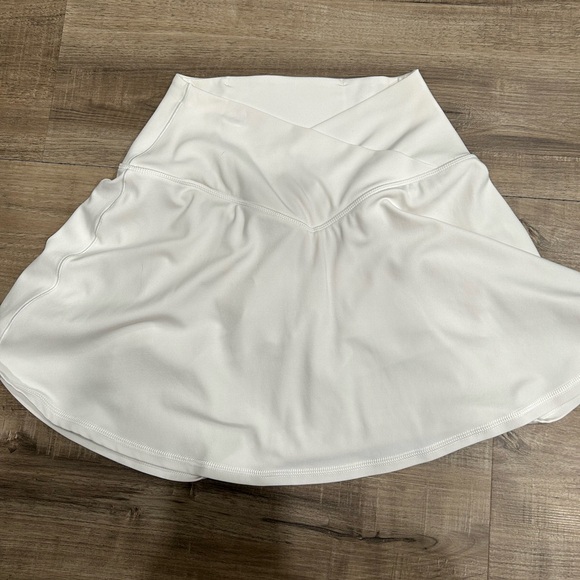 OFFLINE By Aerie Real Me Crossover Tennis Skort - Picture 4 of 6